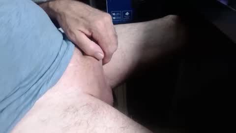 Snapshot of sliderguy699 chatting on 10-13-25, 01:05 sliderguy699 online show from 10-13-25, 01:05