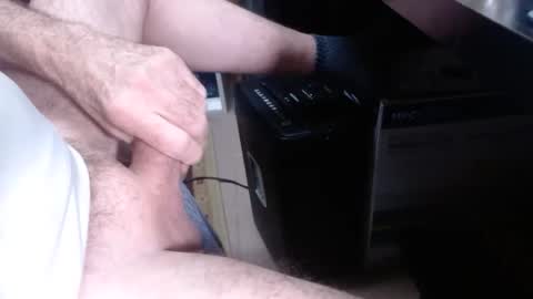 sliderguy699 online show from 02-03-26, 11:26