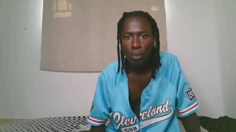 Snapshot of slim_babe2 chatting on 11-16-25, 05:13 kayz online show from 11-16-25, 05:13