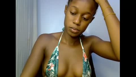 Lily online show from 06-28-26, 07:03