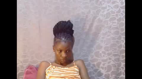 Snapshot of slim_girl01 chatting on 01-27-25, 07:24 slim_girl01 online show from 01-27-25, 07:24