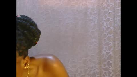 Snapshot of slim_girl01 chatting on 10-04-25, 07:50 slim_girl01 online show from 10-04-25, 07:50