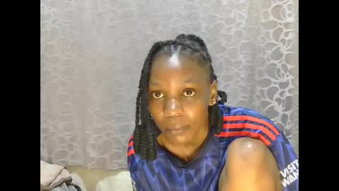 Snapshot of slim_girl01 chatting on 05-08-26, 05:18 slim_girl01 online show from 05-08-26, 05:18