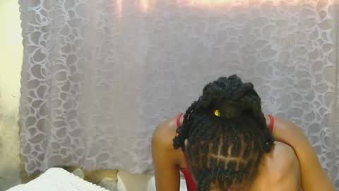 Snapshot of slim_girl01 chatting on 05-28-26, 06:32 slim_girl01 online show from 05-28-26, 06:32