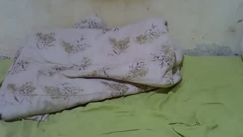 slim_girl3 online show from 02-25-26, 09:19