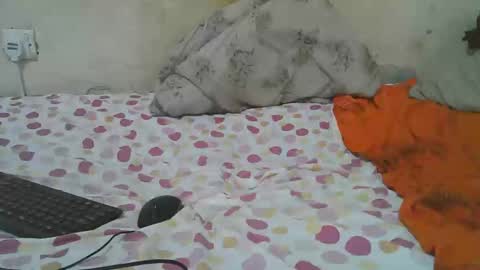 Snapshot of slim_girl3 chatting on 04-29-26, 05:30 slim_girl3 online show from 04-29-26, 05:30