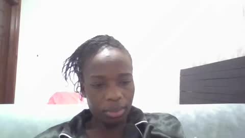 Snapshot of slim_l2 chatting on 02-13-25, 10:33 slim_l2 online show from 02-13-25, 10:33