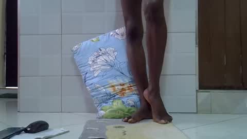 Snapshot of slim_long01 chatting on 01-16-26, 07:34 slim long01 online show from 01-16-26, 07:34