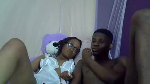 Snapshot of slim_long01 chatting on 04-07-26, 03:34 slim long01 online show from 04-07-26, 03:34