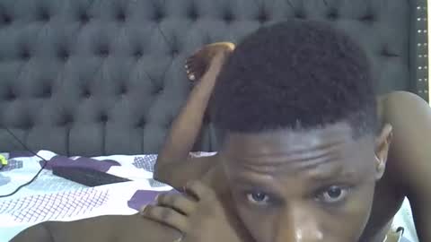Snapshot of slim_long01 chatting on 04-19-26, 08:46 slim long01 online show from 04-19-26, 08:46