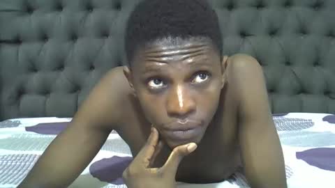 Snapshot of slim_long01 chatting on 05-16-26, 06:32 slim long01 online show from 05-16-26, 06:32