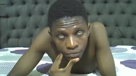 Snapshot of slim_long01 chatting on 05-16-26, 06:43 slim long01 online show from 05-16-26, 06:43