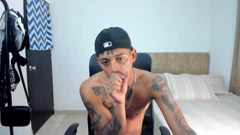 slim_master12 online show from 12-05-25, 03:30