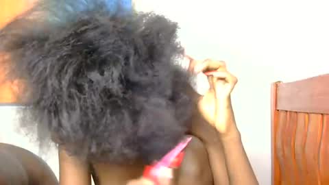 slimdoll2 online show from 07-07-26, 11:47
