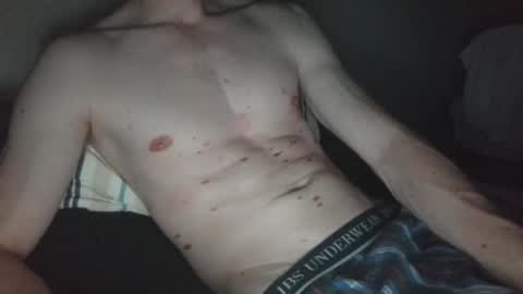 Snapshot of slimnlean chatting on 09-10-25, 03:50 slimnlean online show from 09-10-25, 03:50