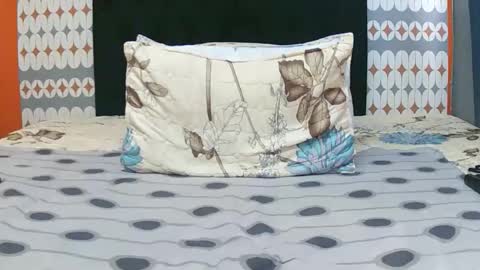 Snapshot of slimppear chatting on 05-08-26, 10:09 slimppear online show from 05-08-26, 10:09