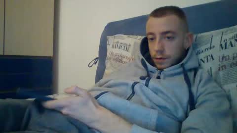 Snapshot of slowlo98 chatting on 12-19-24, 12:23 Steven online show from 12-19-24, 12:23