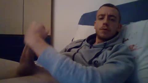 Snapshot of slowlo98 chatting on 12-28-24, 05:03 Steven online show from 12-28-24, 05:03