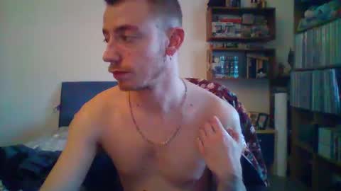 Snapshot of slowlo98 chatting on 02-04-25, 11:27 Steven online show from 02-04-25, 11:27