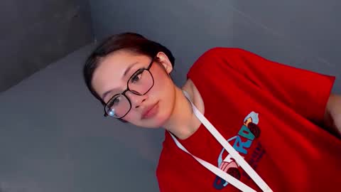 Snapshot of slut4attention chatting on 12-05-25, 05:38 slut4attention online show from 12-05-25, 05:38