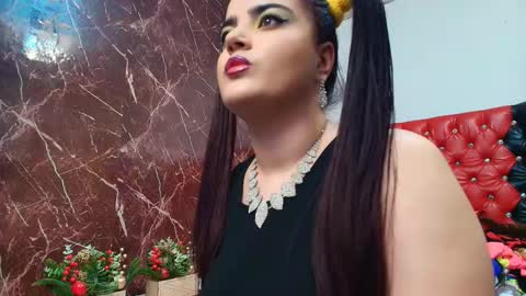 Snapshot of slutty_milf_bitch chatting on 01-08-26, 02:52 Ana online show from 01-08-26, 02:52