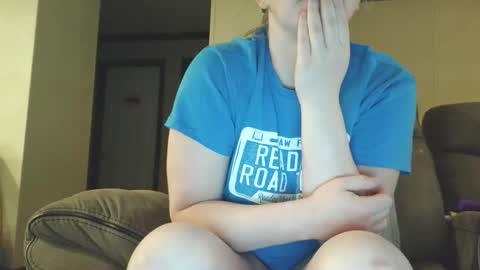 Slutty redhead3 online show from 05-19-26, 11:44