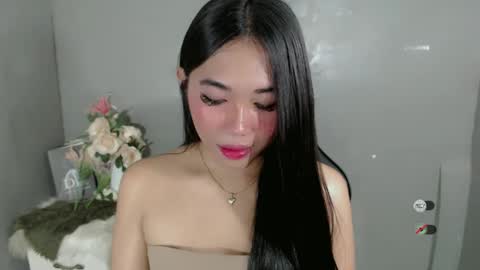 Snapshot of slutty_shanin chatting on 01-30-25, 01:55 SHANIN online show from 01-30-25, 01:55
