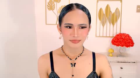Snapshot of slutty_vanna chatting on 03-04-25, 10:49 mia online show from 03-04-25, 10:49