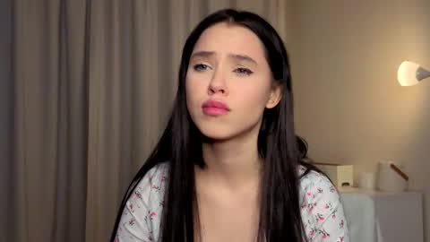 Lily online show from 01-19-26, 01:26