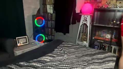 slytherinboy_01 online show from 09-13-25, 03:56