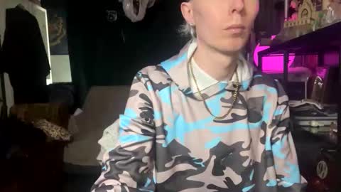 slytherinboy_01 online show from 12-05-25, 11:30