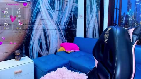 Mariana Torres online show from 01-22-25, 05:38