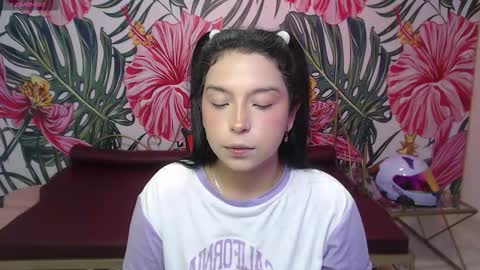 Mariana Torres online show from 03-26-26, 01:06