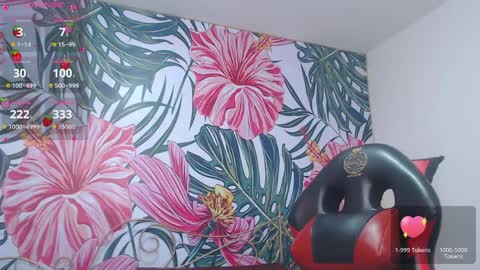 Mariana Torres online show from 04-07-26, 01:06