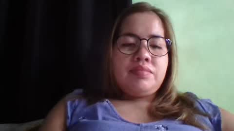 Snapshot of small_boobs59 chatting on 01-27-25, 07:35 Lovewella online show from 01-27-25, 07:35