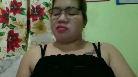 Lovewella online show from 11-12-25, 08:37