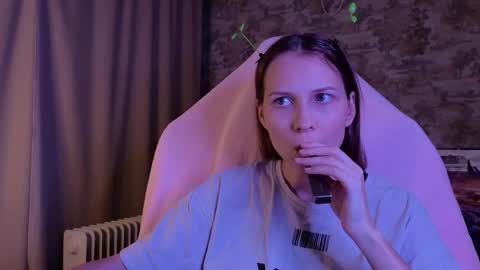 Emma online show from 03-15-26, 04:46