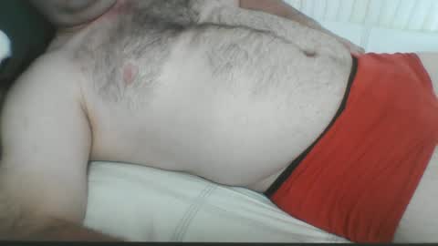 Snapshot of smalldickisback chatting on 05-31-26, 06:04 Alejandro online show from 05-31-26, 06:04