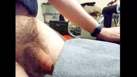 Small Hairy Uncut online show from 04-27-26, 08:18