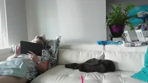 Daddy online show from 03-01-25, 02:55