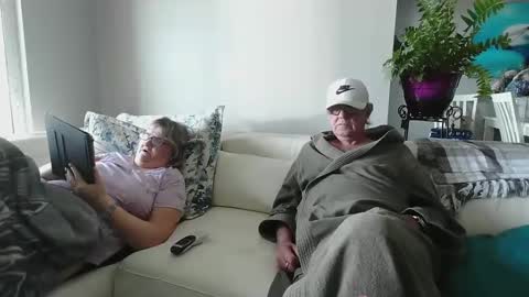 Daddy online show from 03-06-25, 03:02