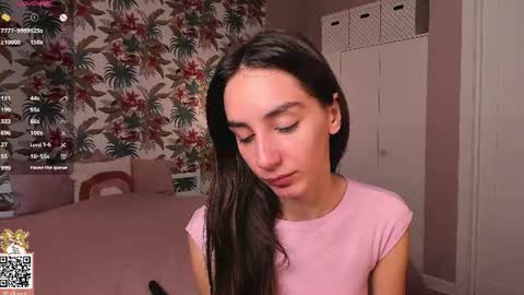 Elizabeth online show from 07-12-26, 01:07