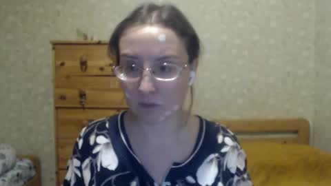 Snapshot of smart_rose chatting on 01-12-25, 02:35 smart_rose online show from 01-12-25, 02:35