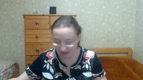 smart_rose online show from 11-06-25, 02:07