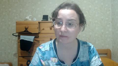 smart_rose online show from 04-19-26, 06:43