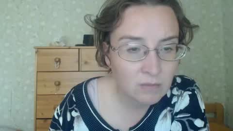 smart_rose online show from 06-27-26, 12:22