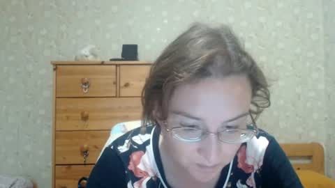 smart_rose online show from 07-14-26, 05:51