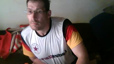 Snapshot of smi35 chatting on 07-13-26, 11:46 smi35 online show from 07-13-26, 11:46
