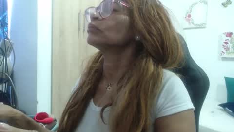 Smileth online show from 04-19-26, 02:38