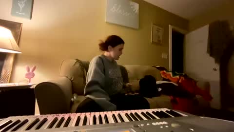 Snapshot of smileymylie27 chatting on 12-03-24, 11:11 Smiley Mylie online show from 12-03-24, 11:11